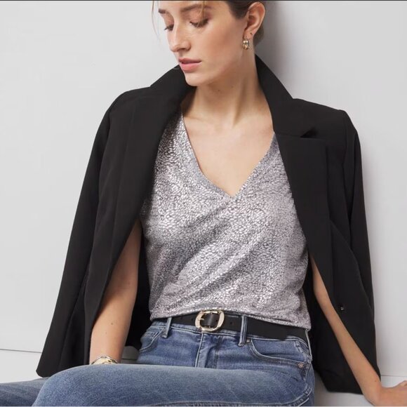 WHBM Power Tee Size Medium Hazel Bloom - Foil Magnetic - Picture 2 of 8